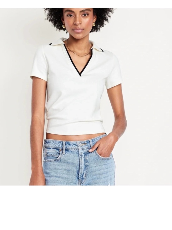 Old Navy Tops - Old Navy White Crop Polo Top with Black Trim 🤍🖤